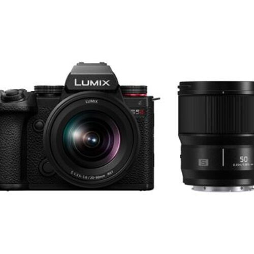 Pack hybride Panasonic Lumix S5 Mark II + S 20-60mm f/3.5-5.6 + S 50mm f/1.8