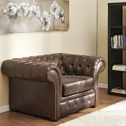 Fauteuil chesterfield CLOTAIRE 100% cuir vieilli